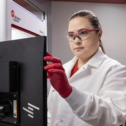 Biomek i-Series Liquid Handlers are easy to operate